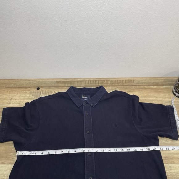 Fred Perry Button Down Short Sleeve Shirt Men's XL Slim Fit Navy Blue Cotton EUC - Picture 6 of 7